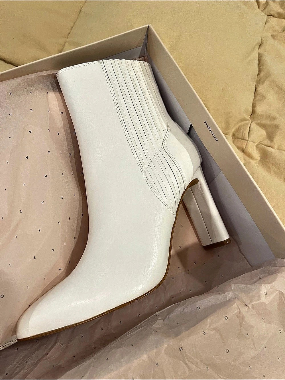 BCBGeneration Kalia size 8 White Pointed-Toe 3 inch heel zippered boots NWB
